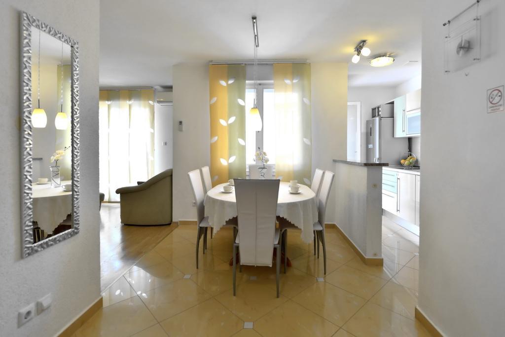 Cozy Beach Apartment Split Buitenkant foto