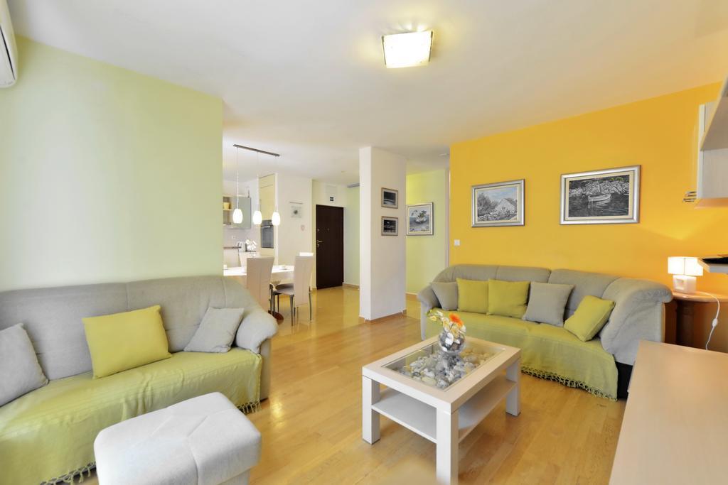 Cozy Beach Apartment Split Buitenkant foto